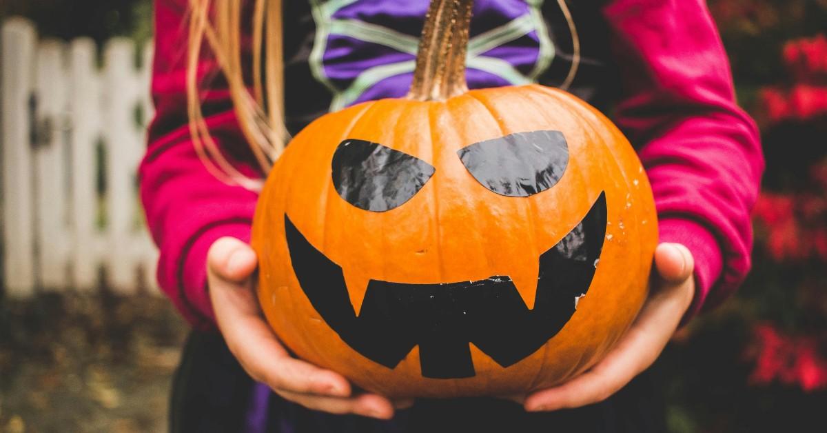 Halloween Poems for Youngsters and School faculty college students to Get Festive