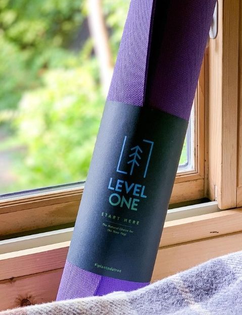 Jade Yoga: The 11 Best Non-Toxic + Sustainable Yoga Mats  